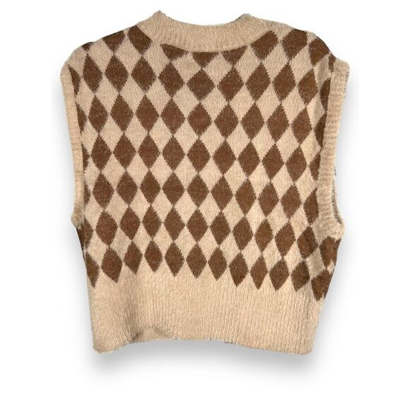 Sincerely Jules Eyelash Diamond Vest NWT M - Picture 4 of 4